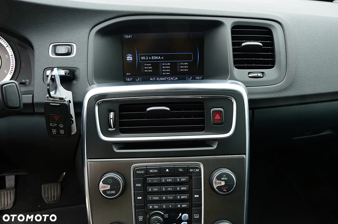 Volvo S60 D3 Momentum - 29