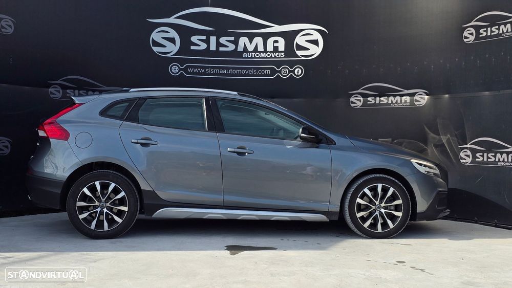 Volvo V40 Cross Country 2.0 D3 - 3
