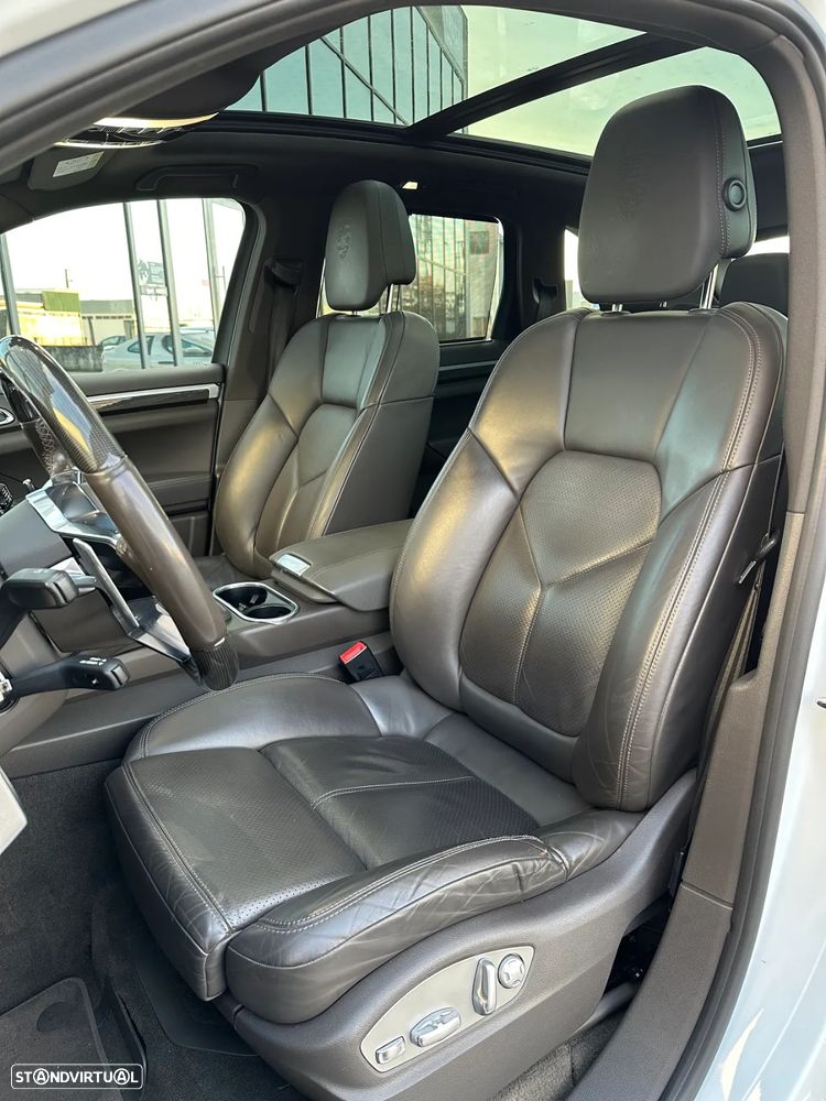 Porsche Cayenne S Tiptronic S - 20
