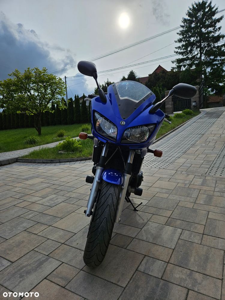 Yamaha FZS - 5