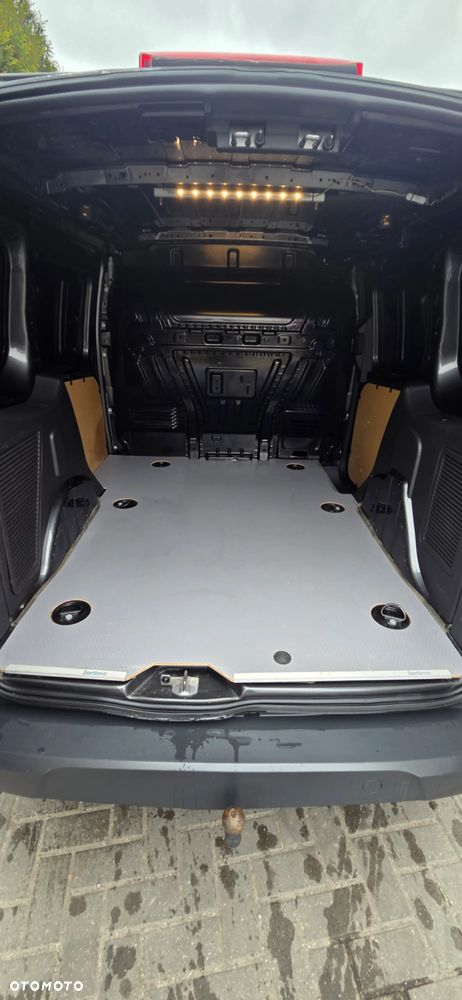 Ford TRANSIT CONNECT - 29