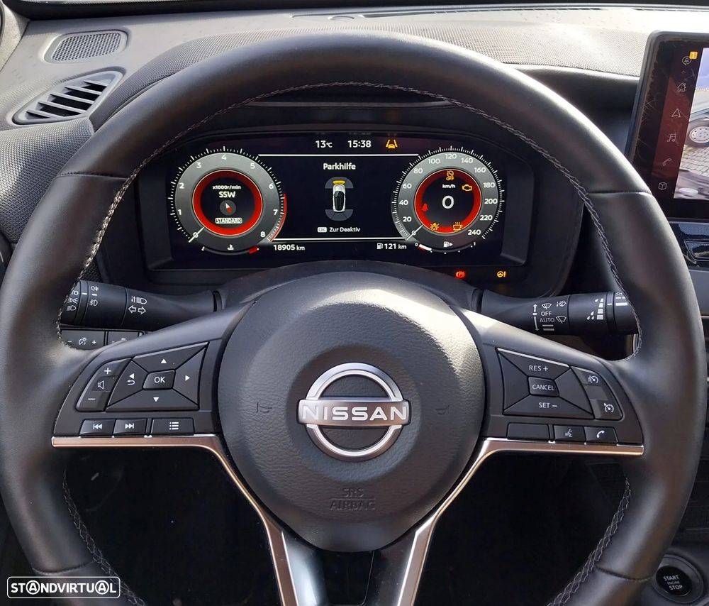 Nissan Juke 1.0 DIG-T N-Connecta - 26