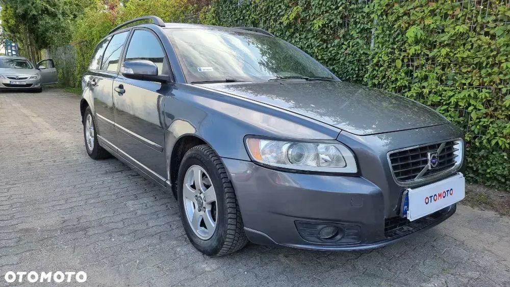 Volvo V50