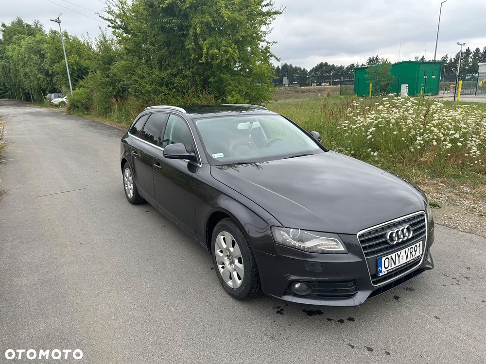 Audi A4 Avant 2.0 TDI - 1