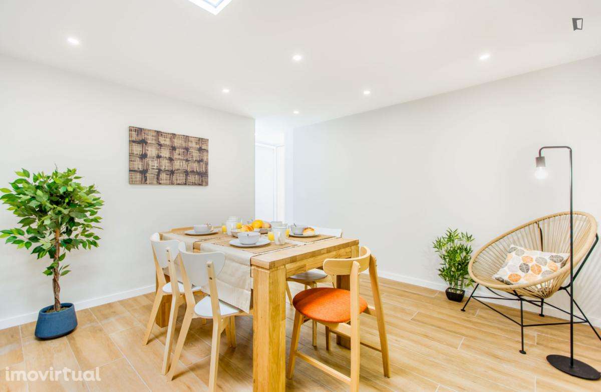 Casa com 3 quartos - localizado em Porto - Grande imagem: 3/48