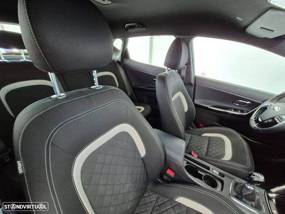 Kia Ceed 1.6 CRDi GT Line - 22