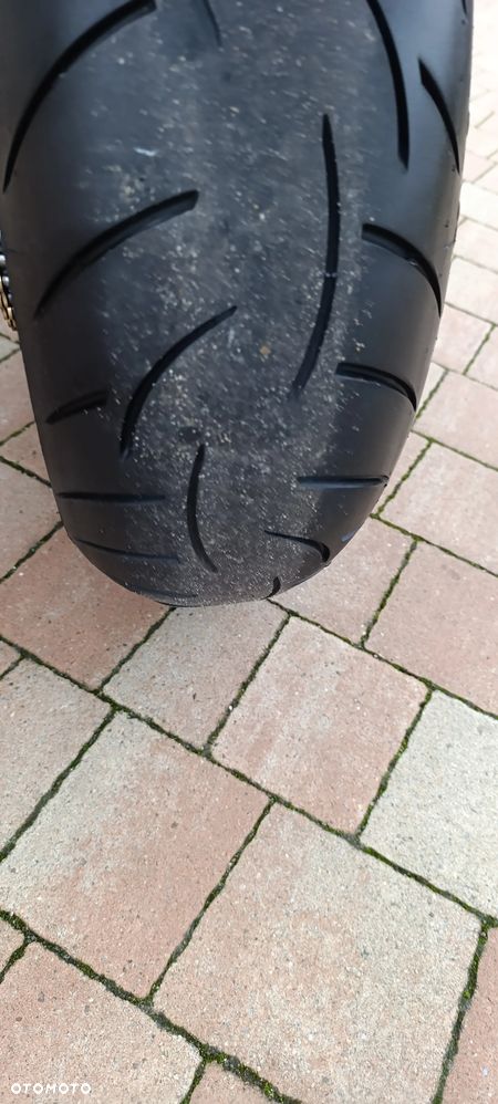 Kawasaki Ninja 1000 SX - 35