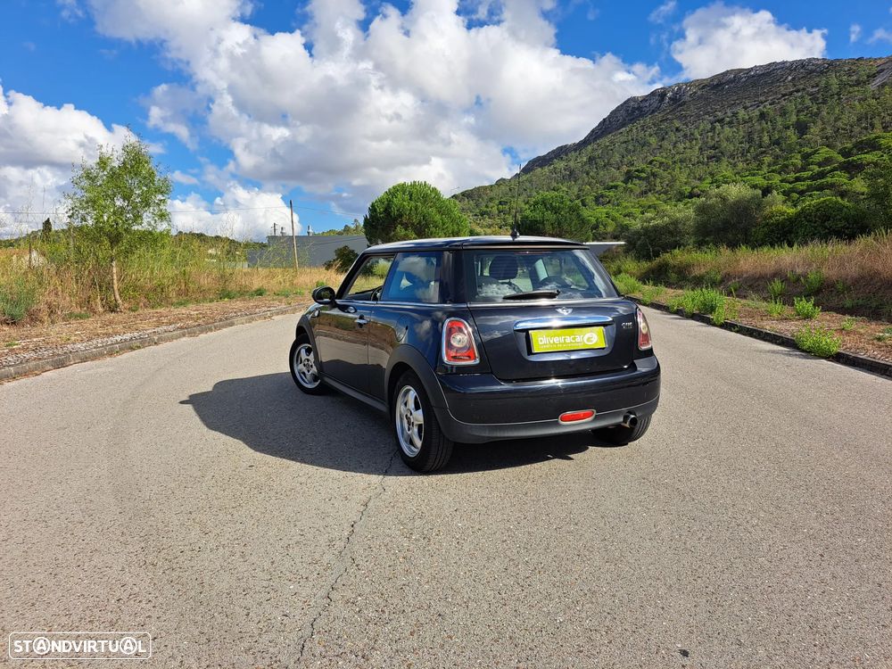 MINI 3 Portas One 1.4 - 25