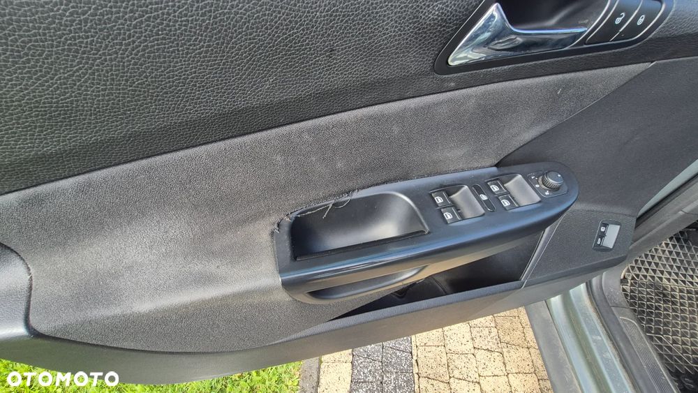 Volkswagen Passat Variant 2.0 TDI Comfortline - 16