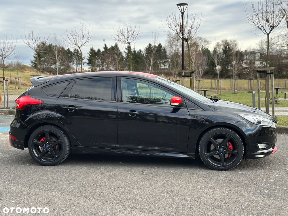 Ford Focus 1.5 EcoBoost STart-Stopp-System ST-LINE - 13