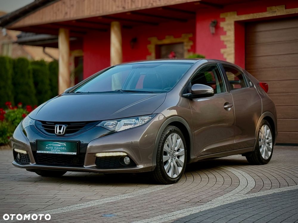 Honda Civic 1.8 i-VTEC Comfort 40 Jahre Edition - 4
