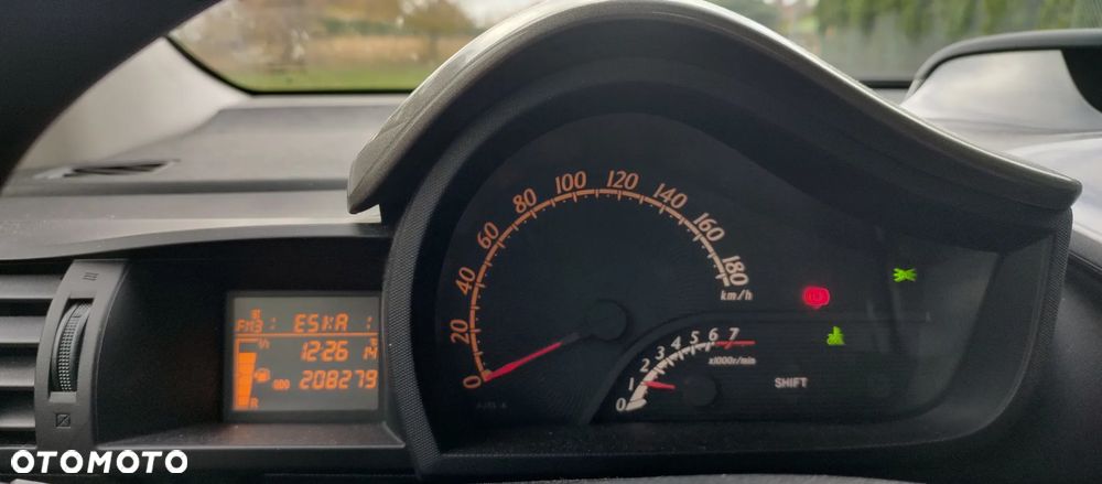 Toyota iQ 1.0 - 13