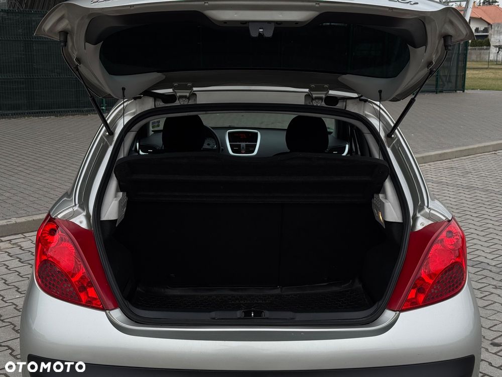 Peugeot 207 95 VTi Filou - 30