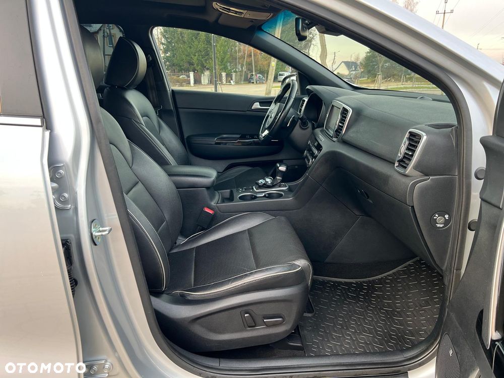 Kia Sportage 1.6 T-GDI AWD DCT GT LINE - 11