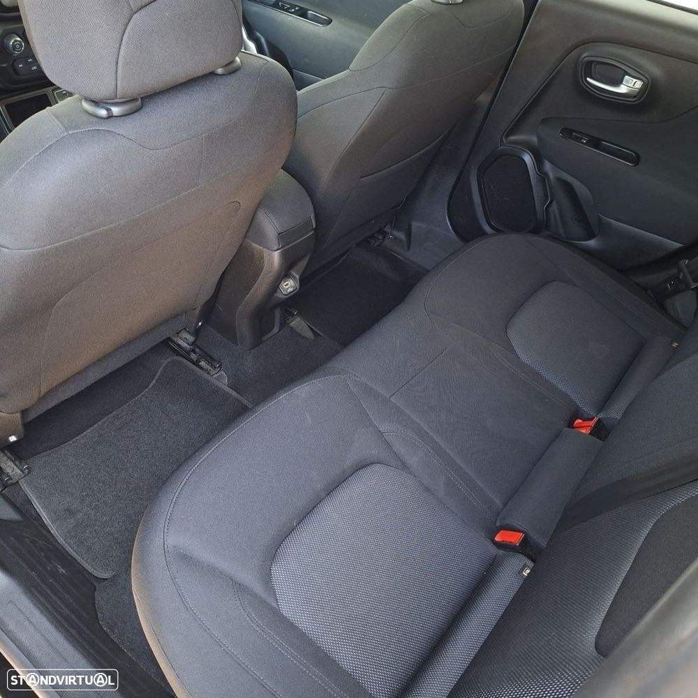 Jeep Renegade 1.0 T Longitude - 9