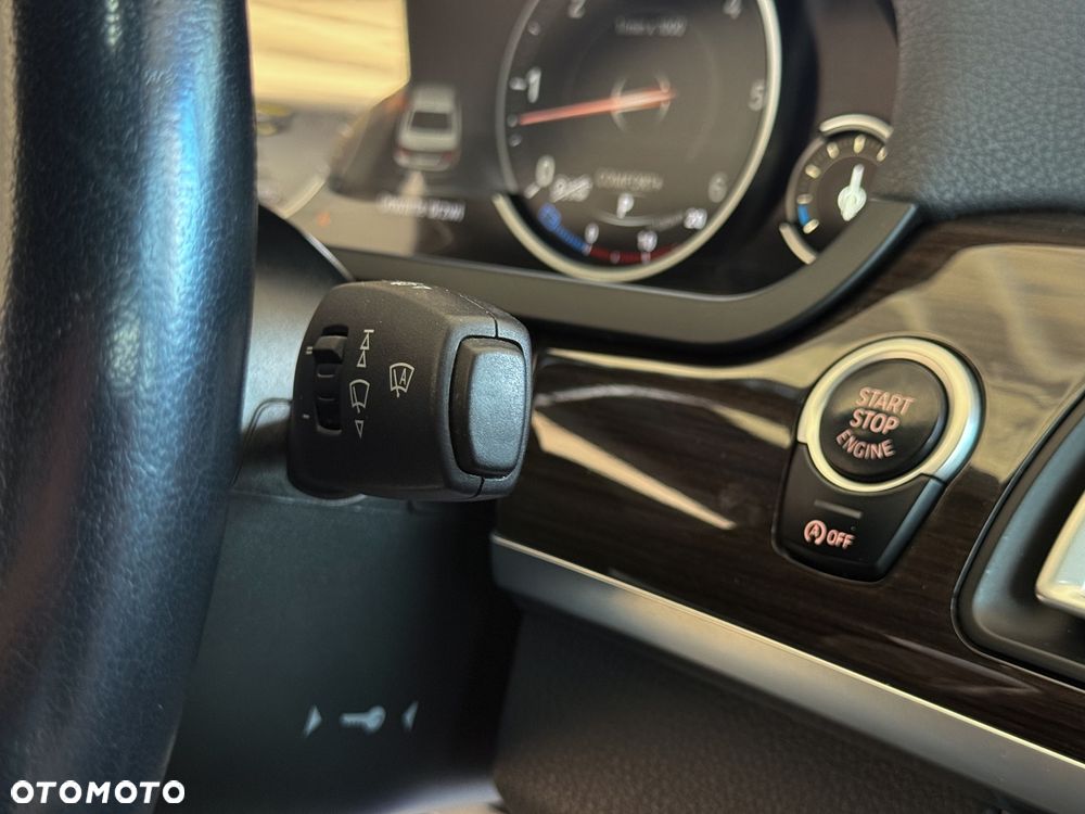 BMW Seria 7 730d - 35