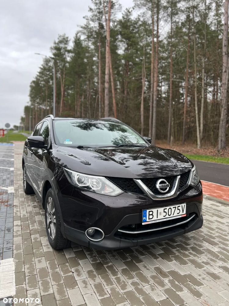 Nissan Qashqai 1.6 DIG-T N-Connecta - 1
