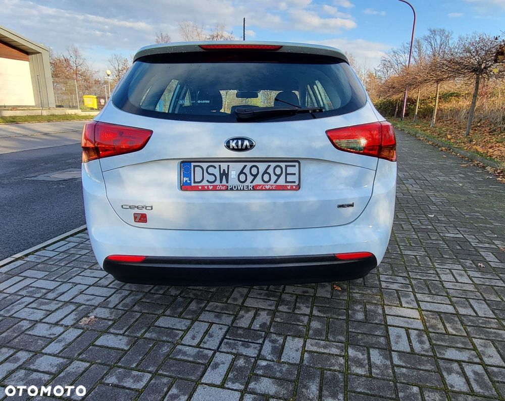 Kia Ceed 1.4 CRDi S - 6