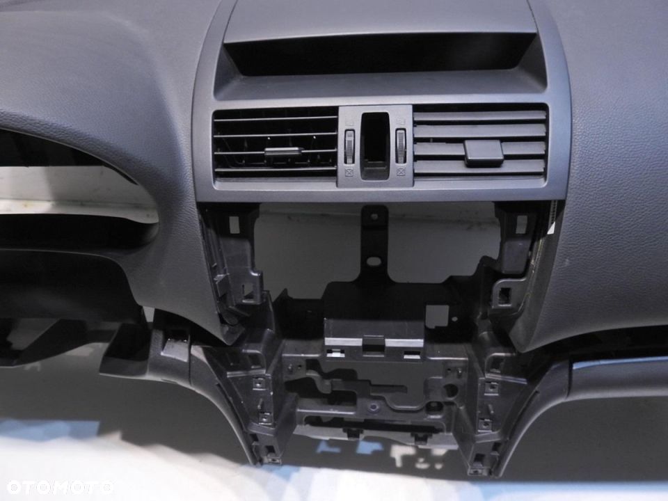 DESKA ROZDZIELCZA KONSOLA MAZDA 6 GH - 9