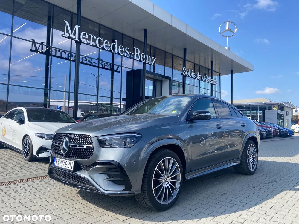 Mercedes-Benz GLE - 1