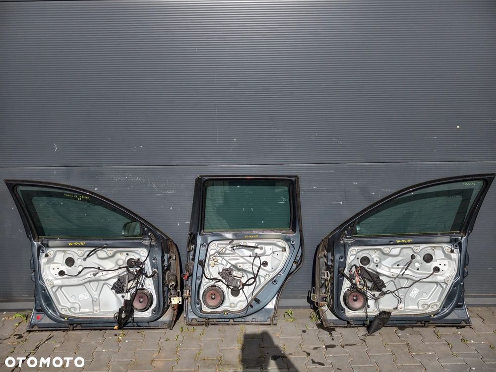 DRZWI PRZEDNIE VW PASSAT, TYLNE, KLAPA BAGAŻNIKA, ZDERZAK TYLNY, BELKA ZDERZAKA, BELKA ZAWIESZENIA TYŁ PASSAT B5 SEDAN LIFT - 25