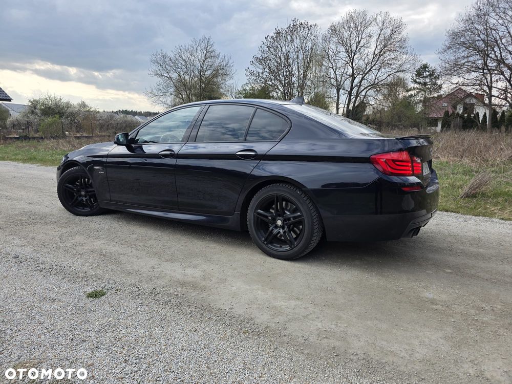 BMW Seria 5 530d xDrive - 8
