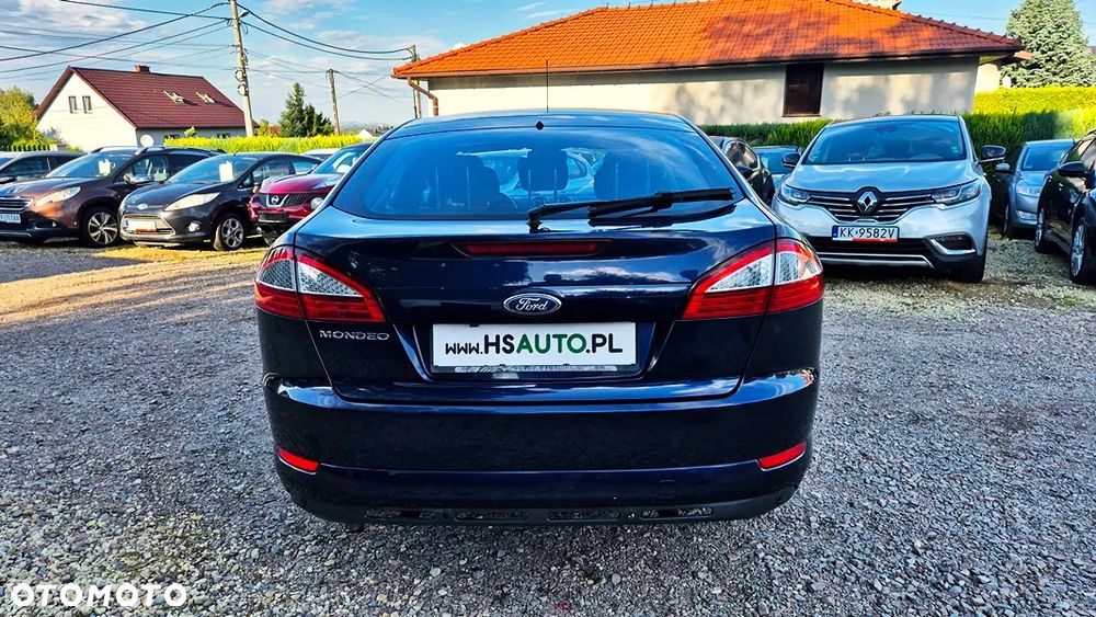 Ford Mondeo - 17