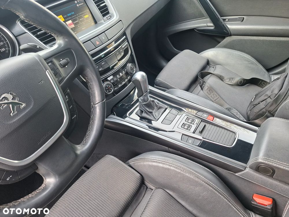 Peugeot 508 RXH BlueHDi 180 EAT6 Stop&Start - 25