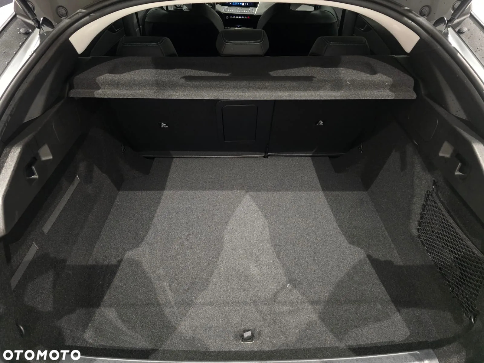 Peugeot 408 1.2 PureTech Allure S&S EAT8 - 8