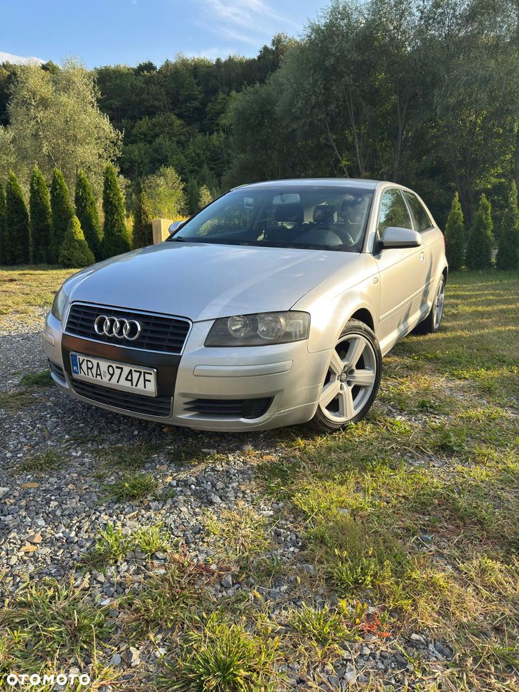 Audi A3 3-drzwiowe 1.6 Attraction - 2