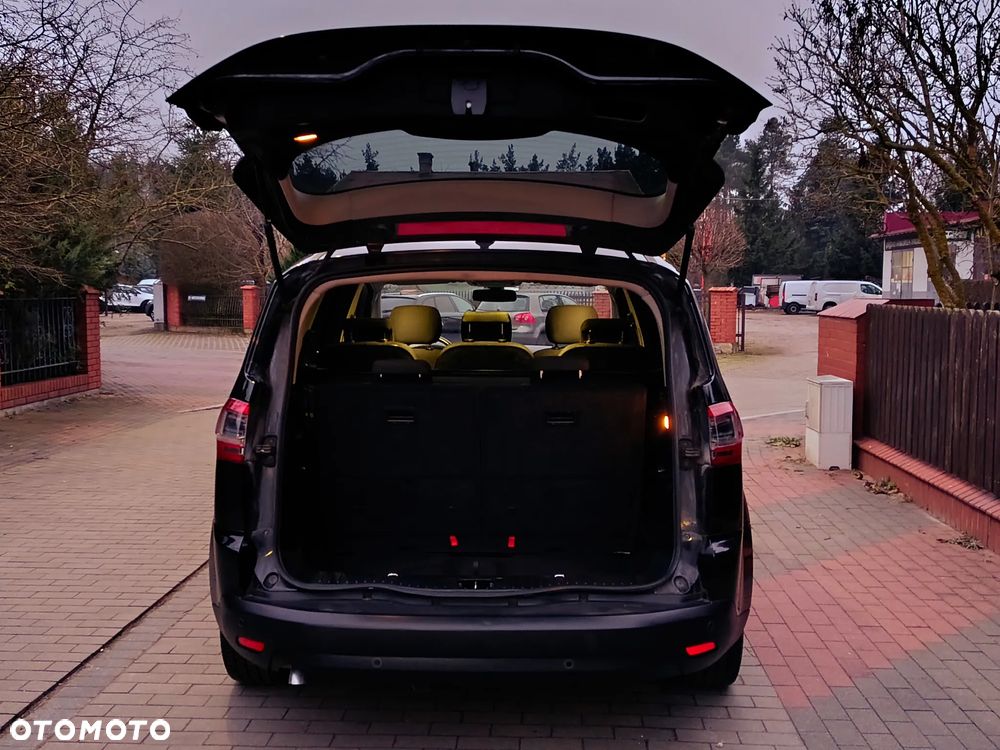 Ford S-Max 2.0 TDCi Titanium - 8