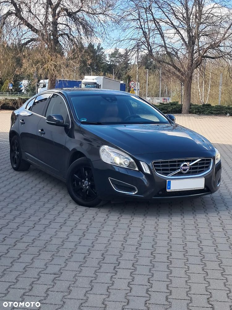 Volvo S60 D3 Summum - 10