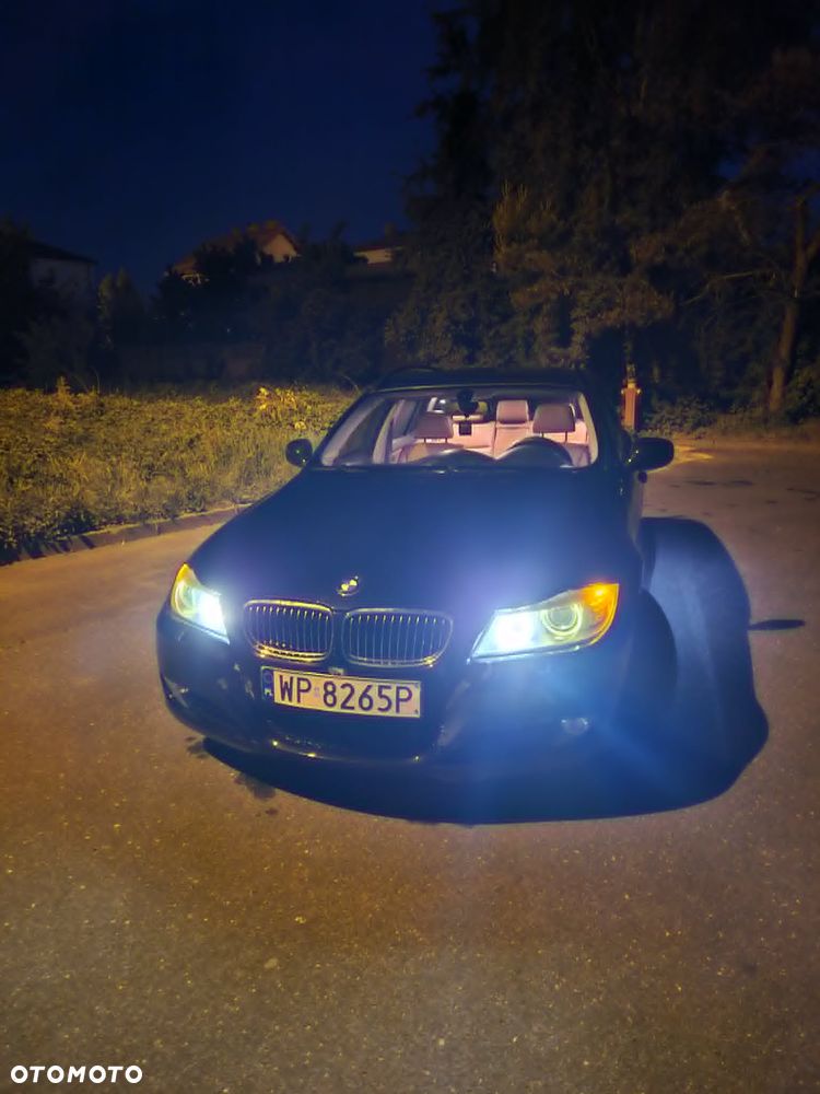 BMW Seria 3 325d DPF - 1
