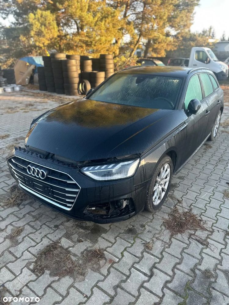 Audi A4 Avant 2024 photo 2