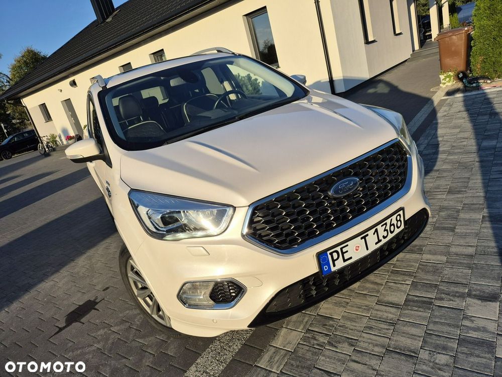 Ford Kuga - 10