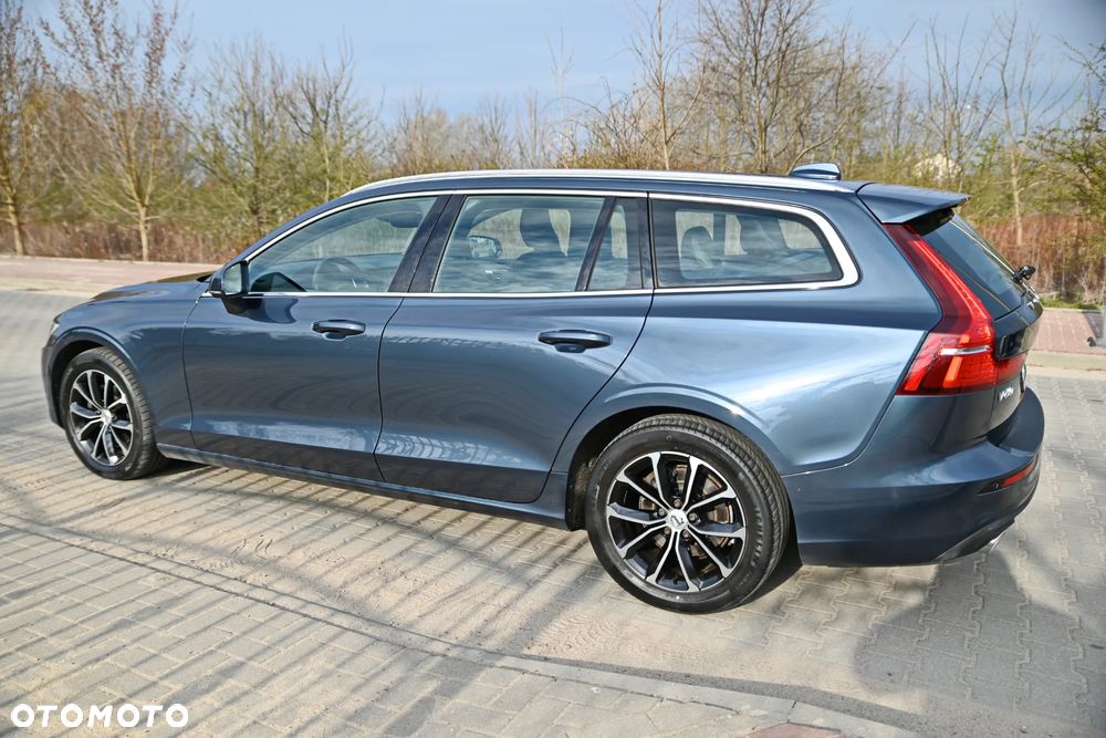 Volvo V60 D4 Geartronic Momentum Pro - 5