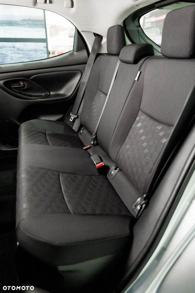 Toyota Yaris - 20