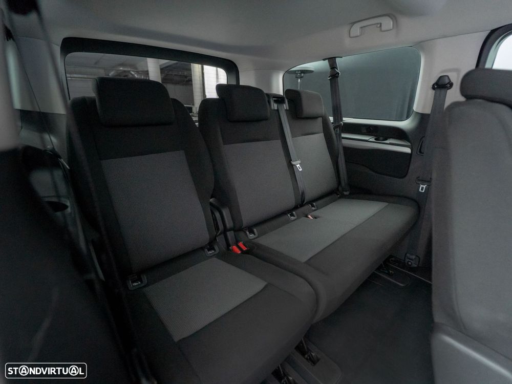 Peugeot Traveller - 28