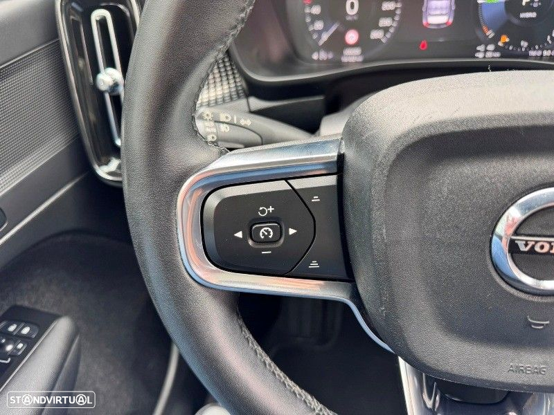 Volvo XC 40 1.5 T5 PHEV R-Design Expression - 22