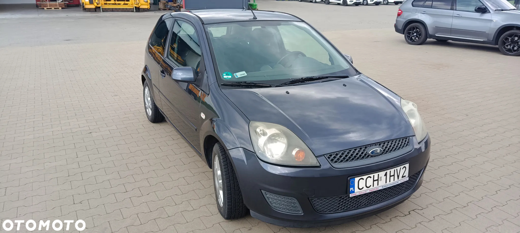 Ford Fiesta 1.3 Ambiente - 2