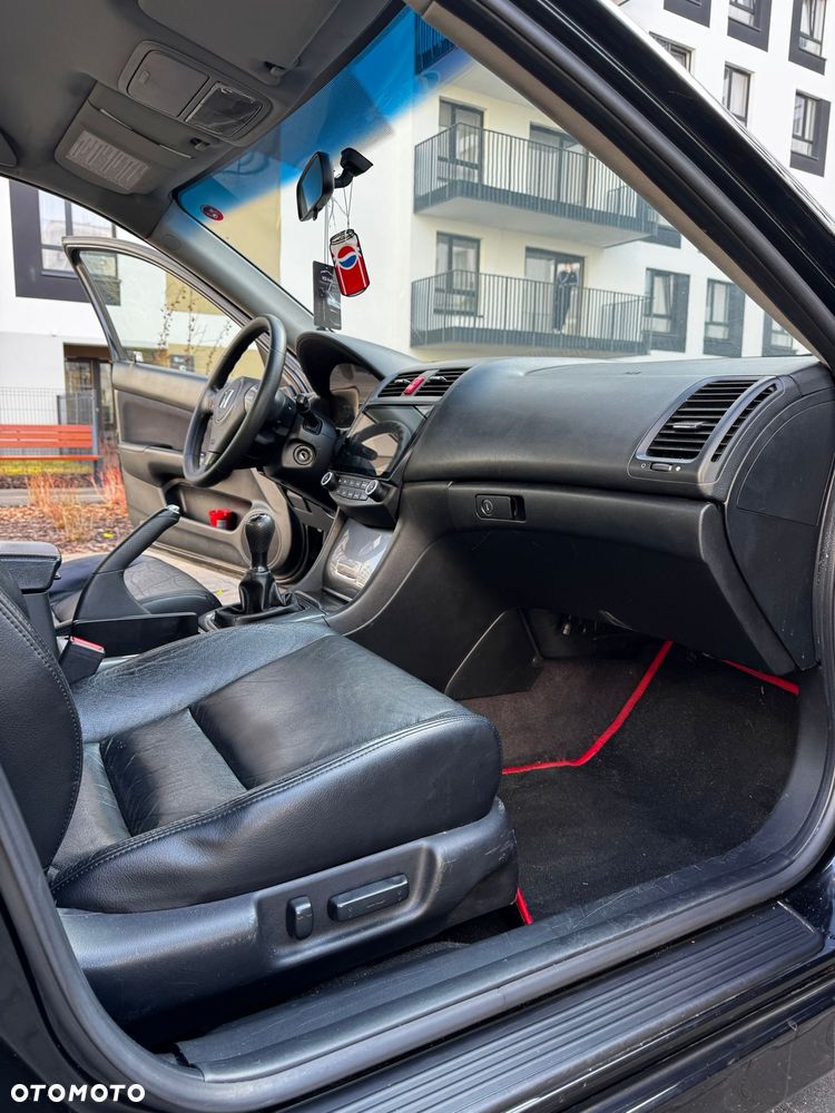 Honda Accord 2.0 Executive - 7