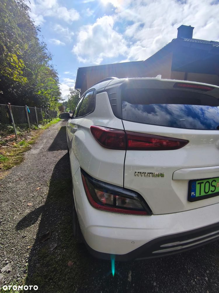 Hyundai Kona - 7