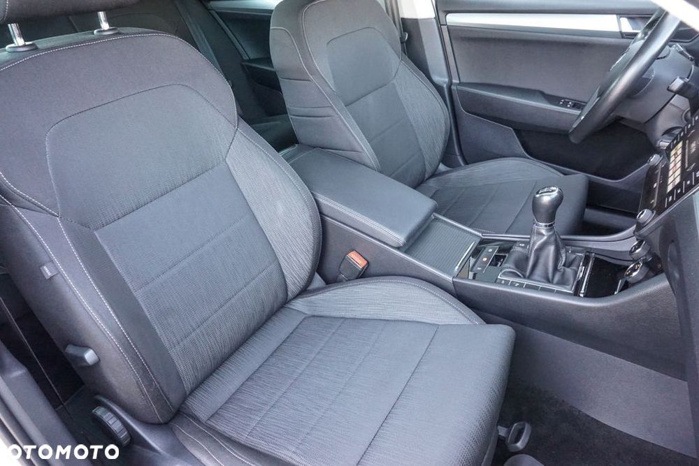 Skoda Superb 2.0 TDI Ambition - 18