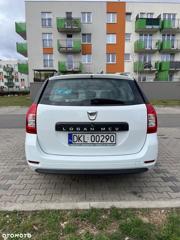 Dacia Logan 1.2 16V Laureate - 18