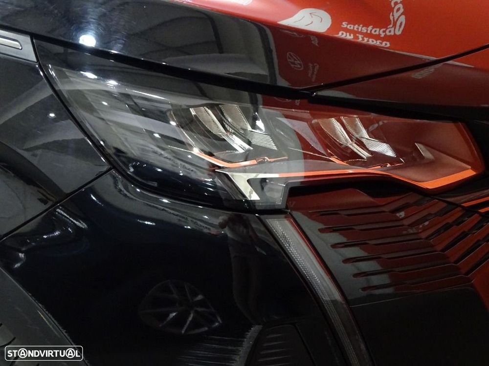 Peugeot 5008 1.2 PureTech Allure Pack EAT8 - 34