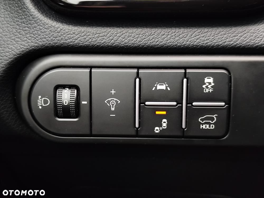 Kia XCeed - 33