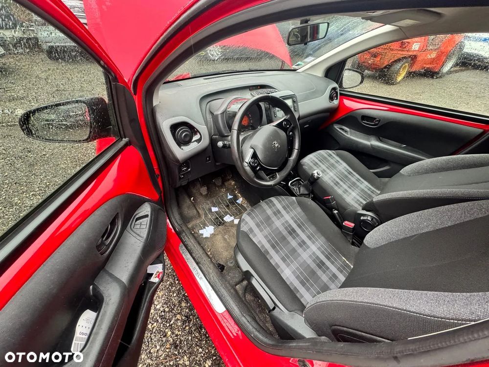 Peugeot 108 VTI 72 Top Allure - 15
