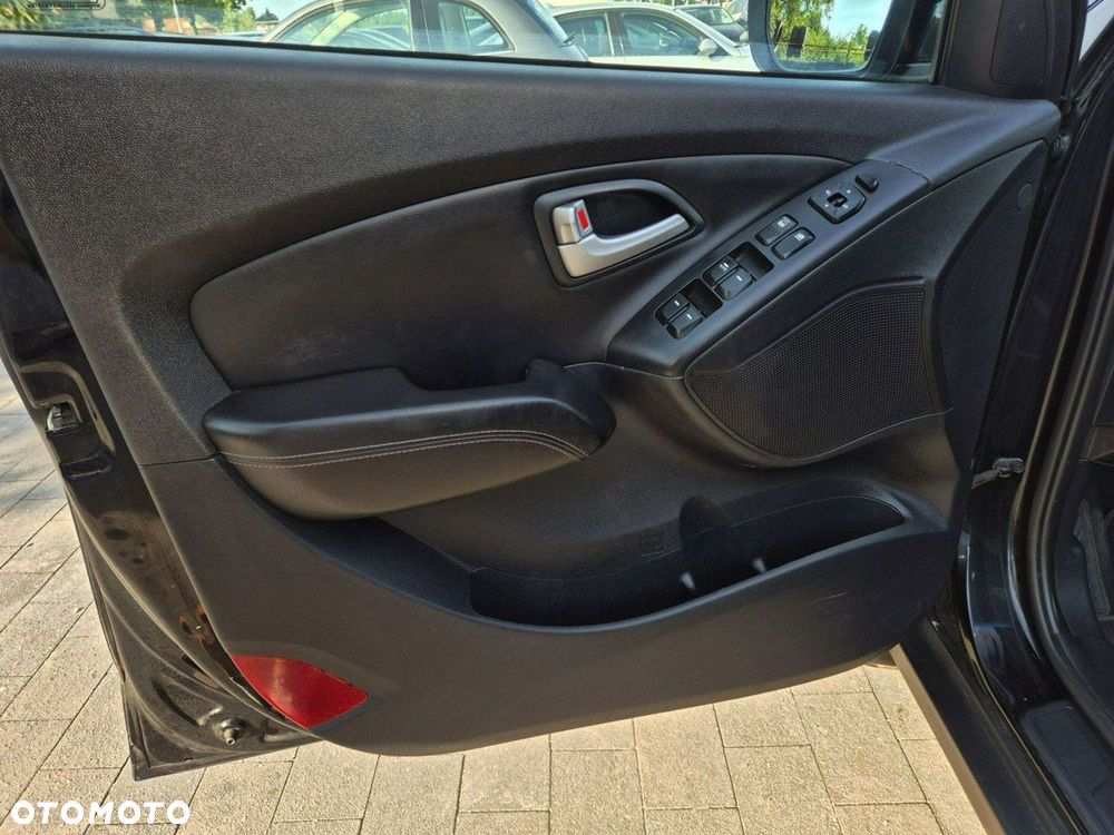 Hyundai ix35 - 12