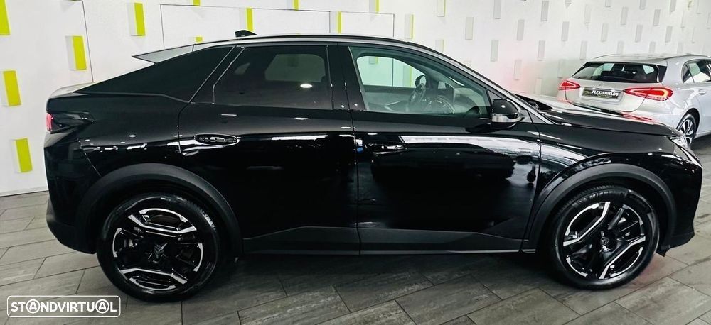 Peugeot E-3008 - 4