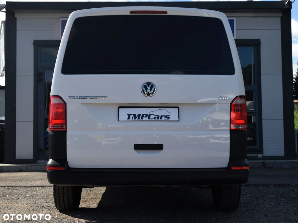 Volkswagen Transporter Lang EU5 - 11